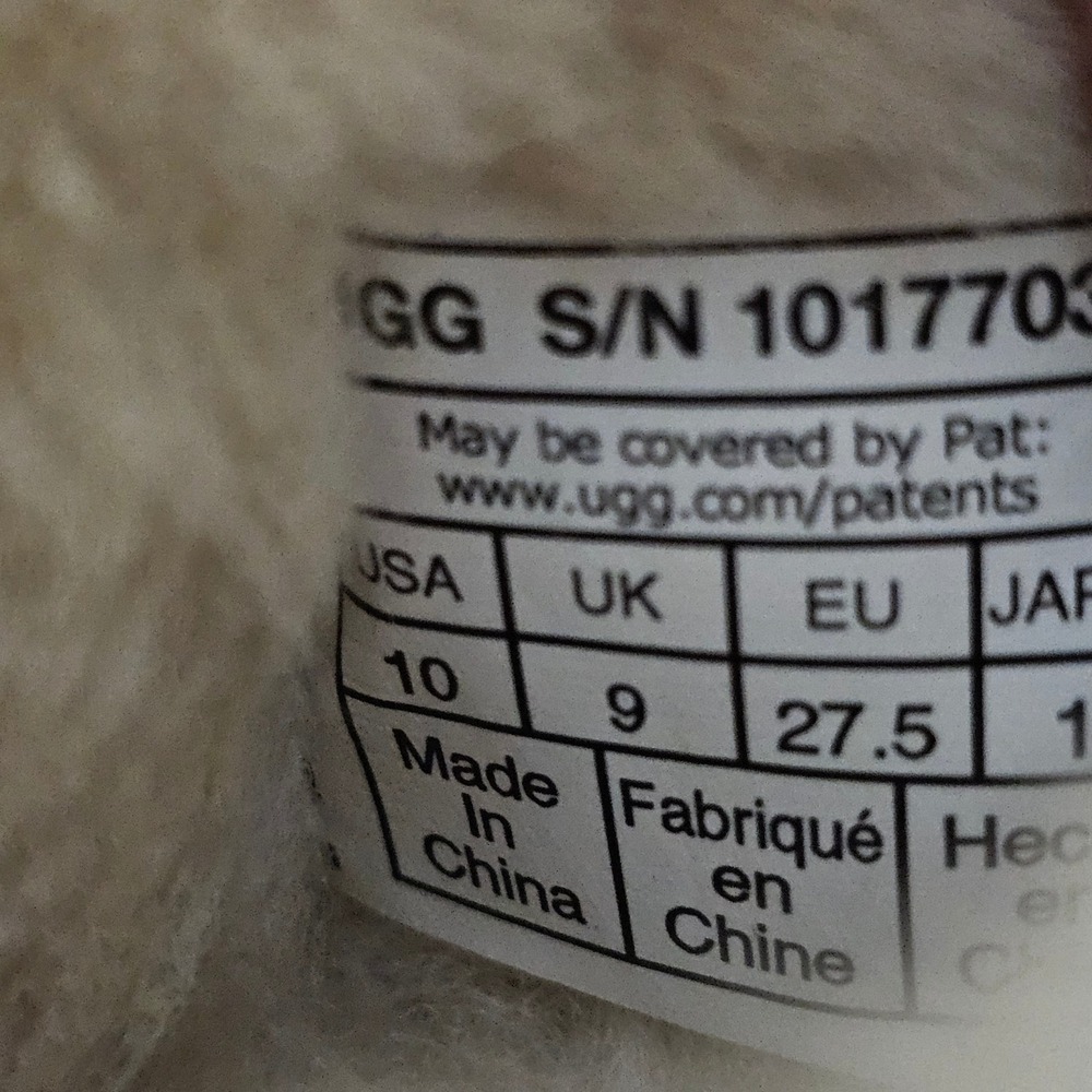 Kids UGG Boots Tan Suede Sheepskin Lined‎ Winter Warm Size 10 - Picture 2 of 7